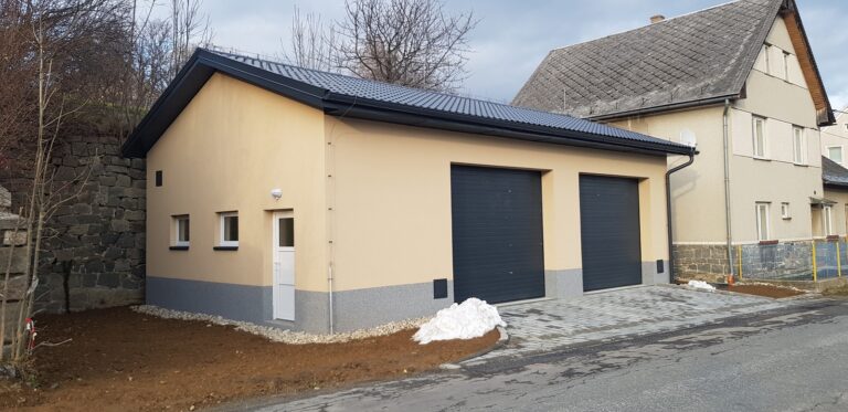 Skorošice - novostavba obecních garáží